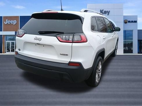 Used 2020 Jeep Cherokee Latitude Plus FWD image 5
