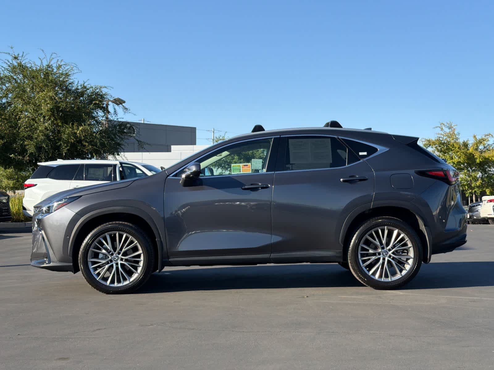 Used 2023 Lexus NX 350h AWD w/ Vision Package image 9