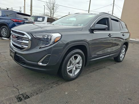 Used 2021 GMC Terrain SLE w/ Driver Convenience Package image 1