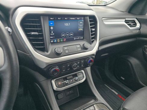 Used 2021 GMC Acadia SLT w/ Elevation Edition AWD/4WD image 34