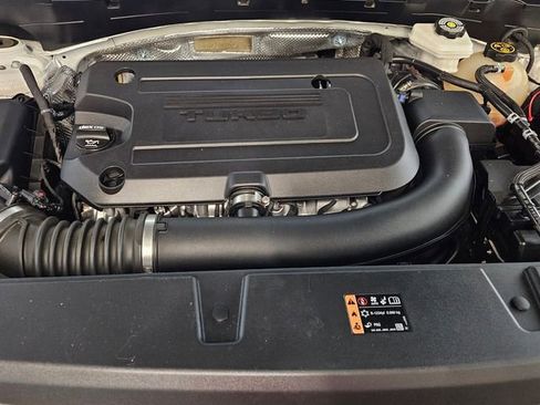 Used 2023 Buick Envision Essence image 25