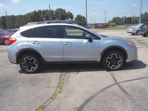 Used 2015 Subaru Crosstrek 2.0i Limited image 6