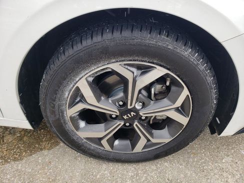 Used 2020 Kia Forte LXS image 47