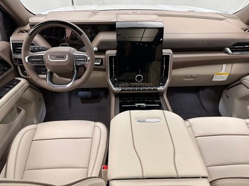 New 2026 GMC Yukon Denali image 7