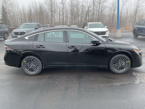 New 2026 Nissan Sentra SV w/ Floor Mat Package image 4