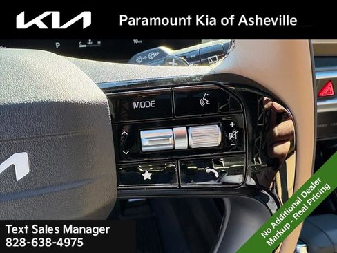 New 2026 Kia Sorento SX Prestige w/ Olive Brown Leather Package image 13