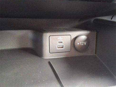 New 2026 Ford Escape SE image 15