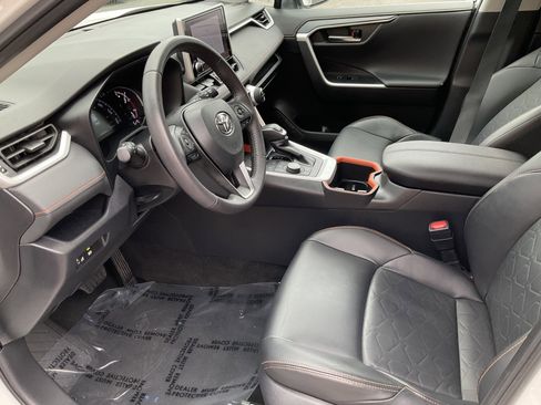 Used 2024 Toyota RAV4 Adventure image 20