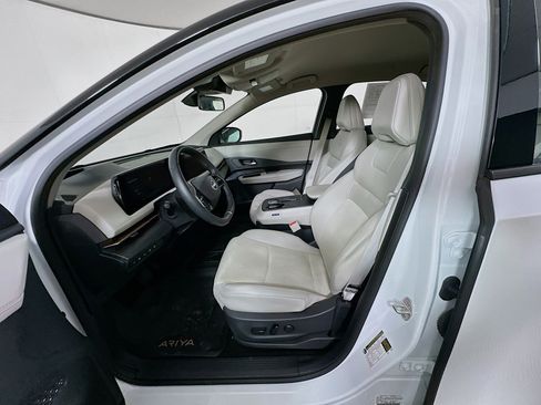 Used 2023 Nissan Ariya FWD image 13