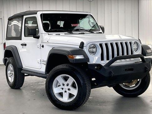 Used 2019 Jeep Wrangler Sport image 33