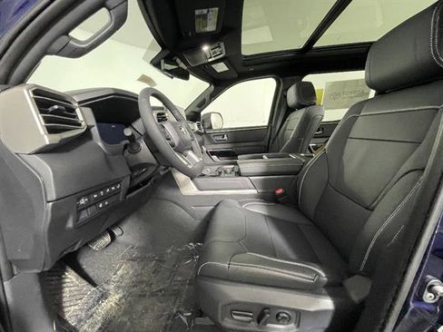 New 2026 Toyota Tundra Limited AWD/4WD image 9