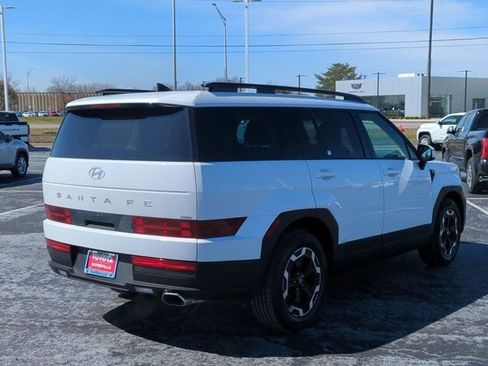 Used 2024 Hyundai Santa Fe SEL image 5