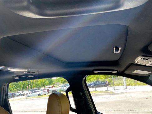 Used 2021 Kia Telluride SX w/ Towing Package image 19