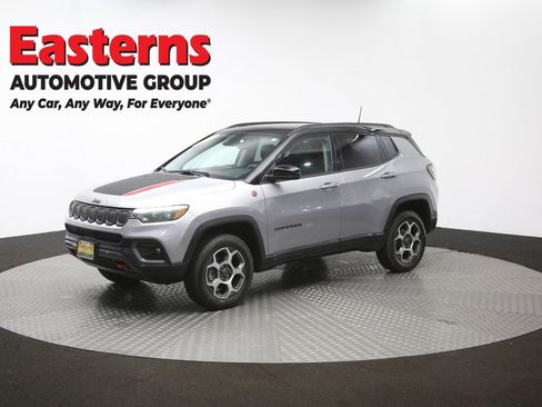 Used 2022 Jeep Compass Trailhawk w/ Trailhawk Elite Group AWD/4WD image 58