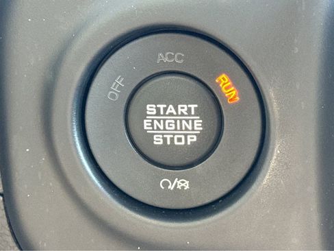 Certified 2023 Jeep Wrangler Sahara w/ Cold Weather Group image 19