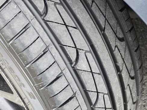 Used 2023 MAZDA MAZDA3 s image 4