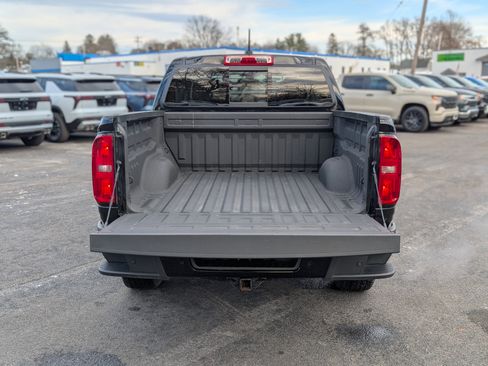 Used 2022 Chevrolet Colorado Z71 image 36