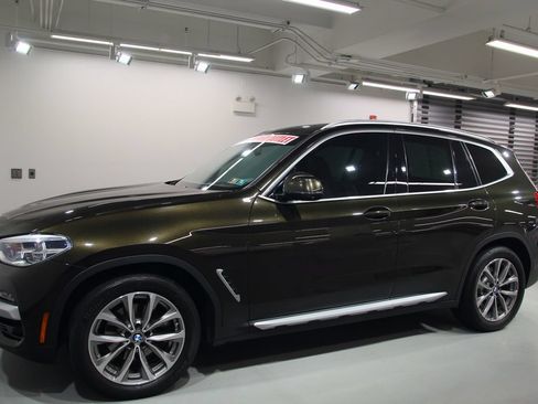 Used 2019 BMW X3 xDrive30i AWD/4WD image 3
