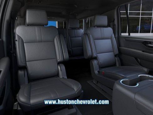 New 2026 Chevrolet Suburban RST w/ Comfort Package AWD/4WD image 17