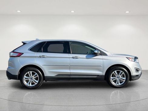 Used 2018 Ford Edge SEL w/ Equipment Group 201A FWD image 6