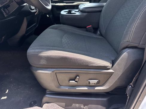 Used 2026 RAM 2500 Big Horn AWD/4WD image 16