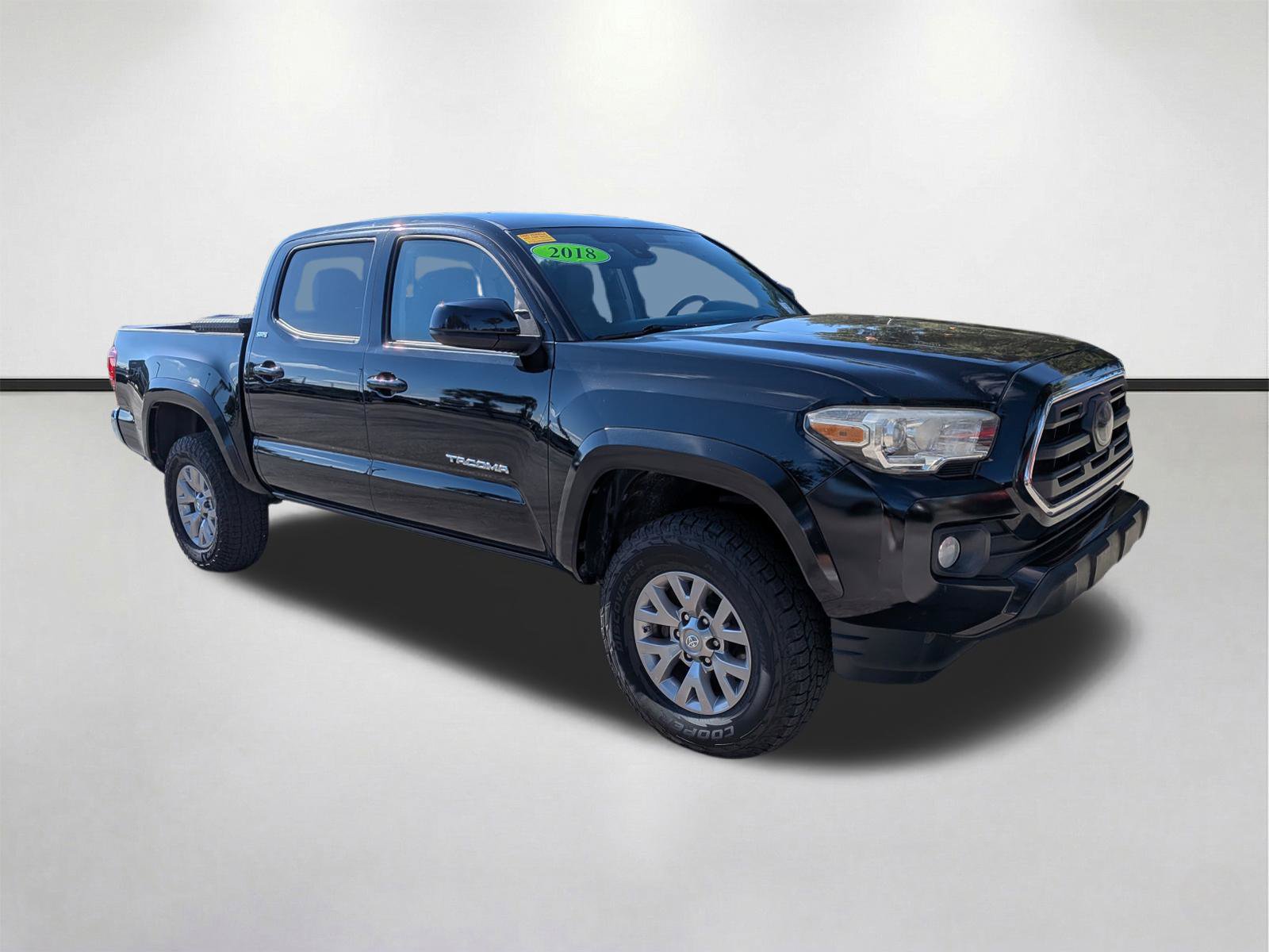 Used 2018 Toyota Tacoma SR5 RWD image 1