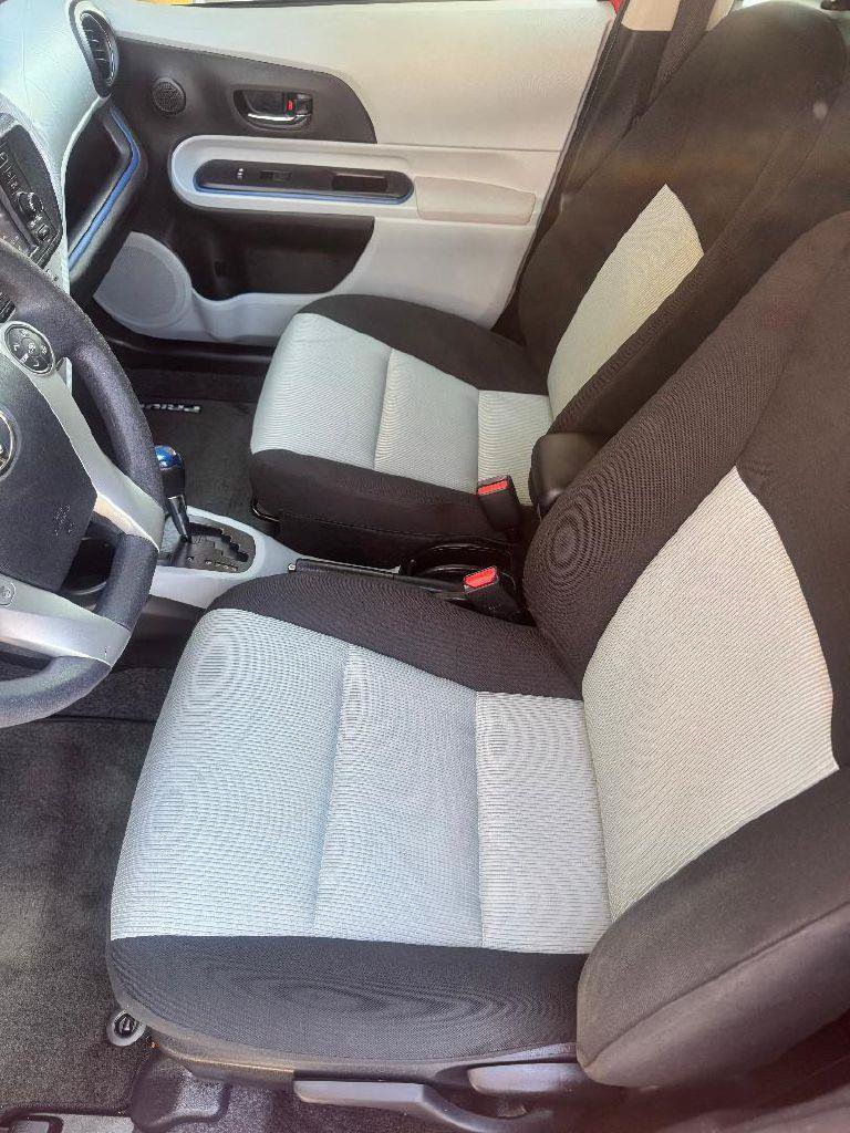 Used 2012 Toyota Prius C Three FWD image 24