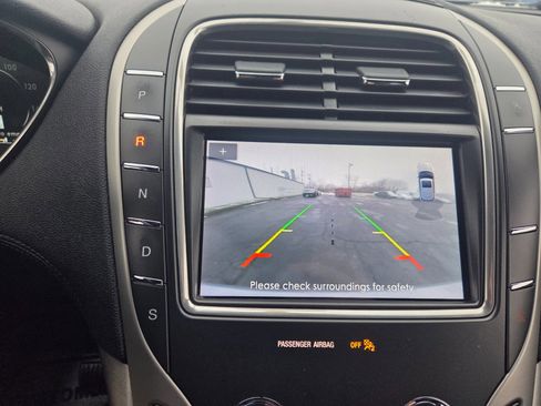 Used 2020 Lincoln Nautilus Premier w/ Equipment Group 101A image 15