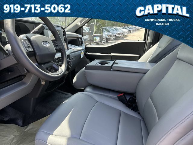 New 2026 Ford F550 4x4 Regular Cab Super Duty image 21