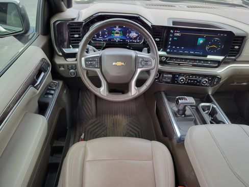 Used 2023 Chevrolet Silverado 1500 LTZ AWD/4WD image 18