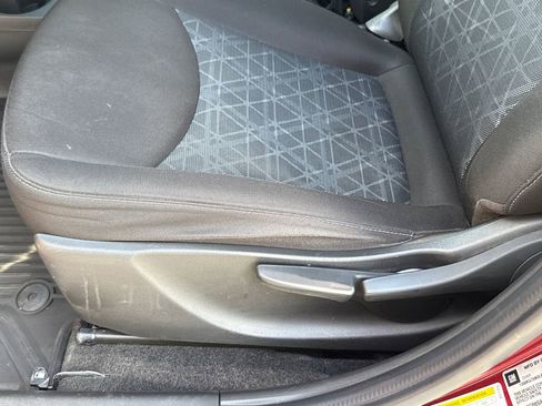 Used 2022 Chevrolet Spark LS FWD image 22
