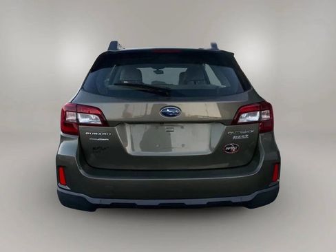 Used 2015 Subaru Outback 2.5i AWD/4WD image 5