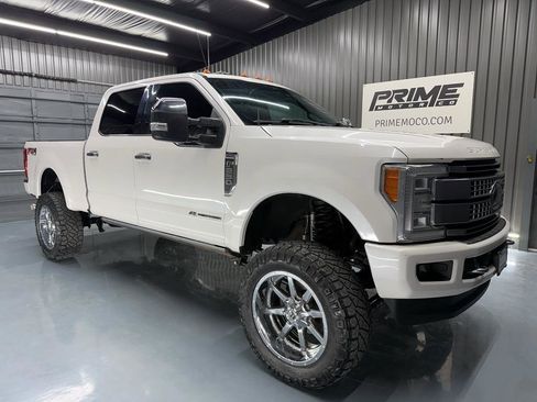 Used 2017 Ford F250 Platinum w/ FX4 Off-Road Package image 2