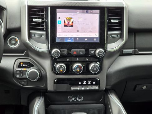 New 2026 RAM 1500 Big Horn w/ Night Edition AWD/4WD image 28