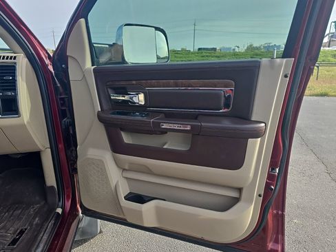 Used 2018 RAM 3500 Laramie Longhorn w/ Longhorn Southfork Package image 21