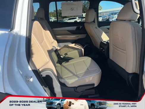 New 2026 Buick Enclave Preferred image 18