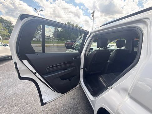 Used 2016 GMC Terrain Denali FWD image 9