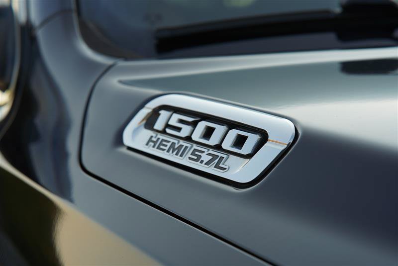 Used 2019 RAM 1500 Limited AWD/4WD image 32