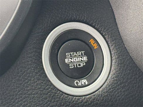 Used 2020 RAM 1500 Big Horn image 9