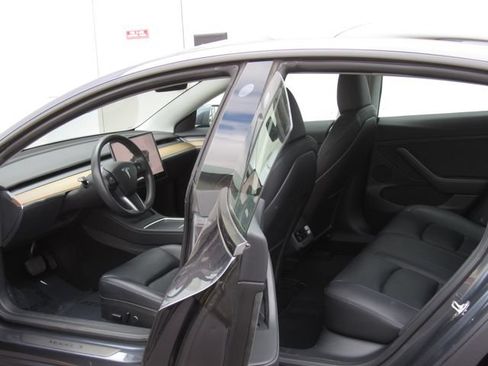 Used 2023 Tesla Model 3 Long Range AWD/4WD image 13