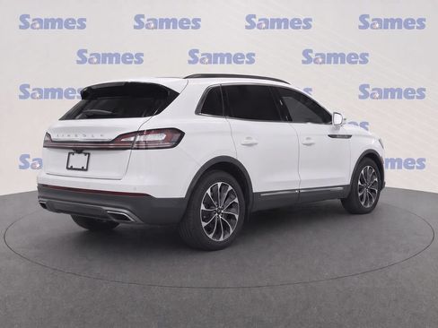 Used 2021 Lincoln Nautilus Reserve FWD image 3