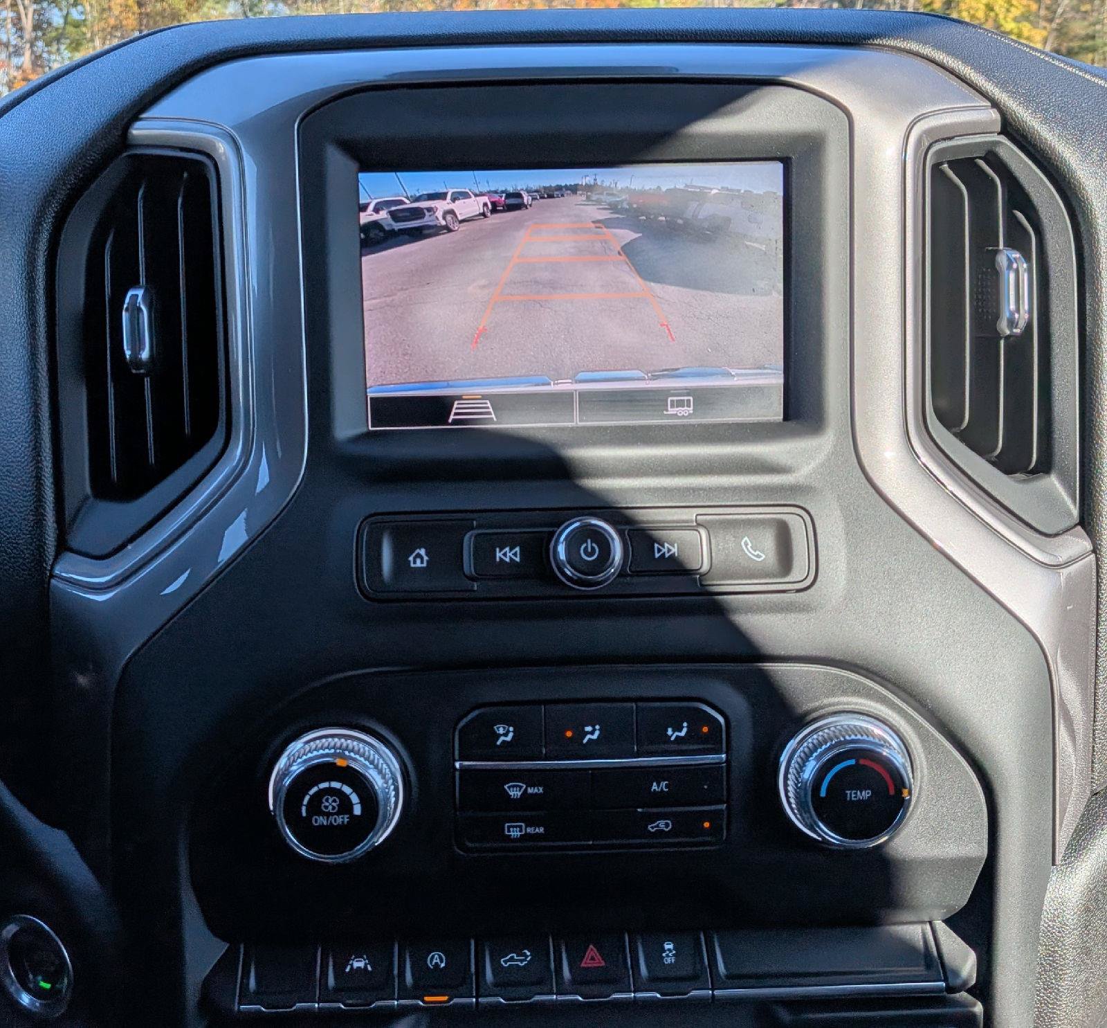 Used 2023 GMC Sierra 1500 Pro w/ Graphite Edition AWD/4WD image 16