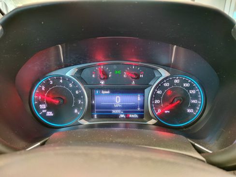 Used 2020 Chevrolet Equinox LT AWD/4WD image 14