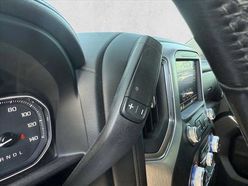 Used 2020 GMC Sierra 1500 Elevation w/ Elevation Value Package image 11