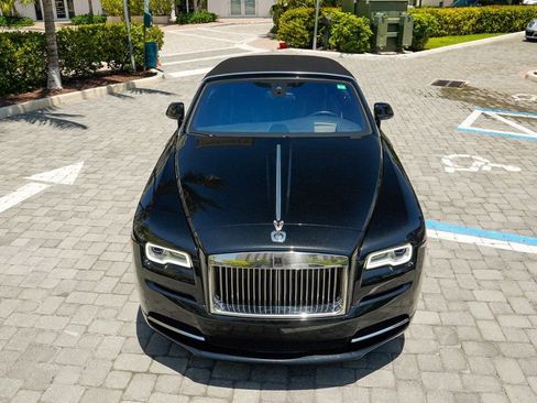 Used 2016 Rolls-Royce Dawn image 3