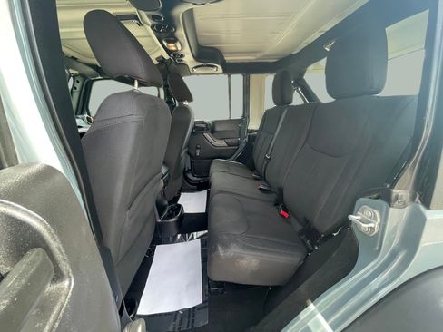 Used 2014 Jeep Wrangler Unlimited Sport AWD/4WD image 16