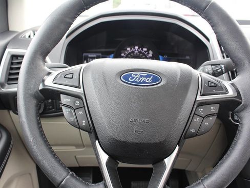 Used 2024 Ford Edge Titanium w/ Titanium Elite Package image 14
