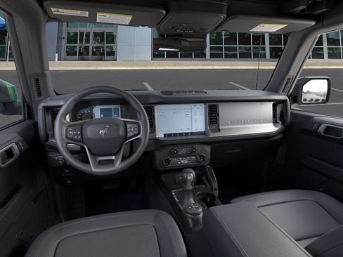 New 2025 Ford Bronco Outer Banks w/ Sasquatch Package image 9