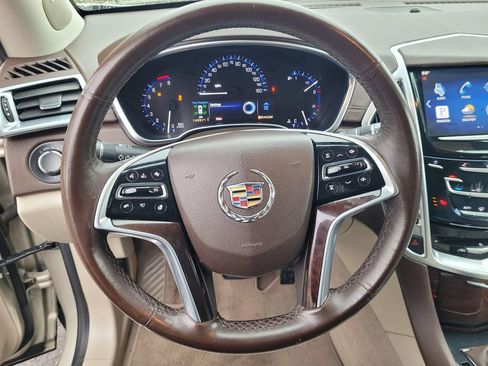 Used 2015 Cadillac SRX Luxury w/ Trailering Package image 21