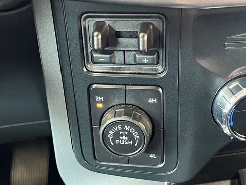 Used 2025 Ford F150 XLT w/ Equipment Group 302A MID AWD/4WD image 45